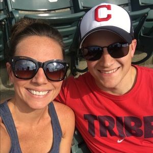 Meet your Posher, Marissa